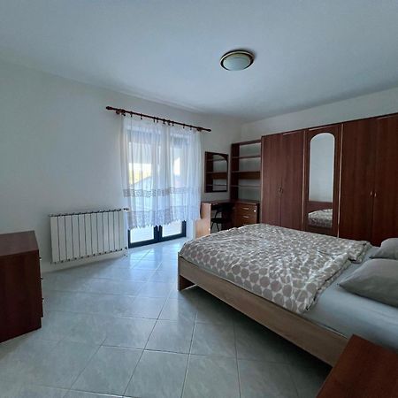 Apartments Palit Rab Dış mekan fotoğraf
